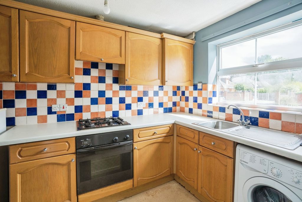 Property photo 2 of 12 Pbox-Img.Jpg