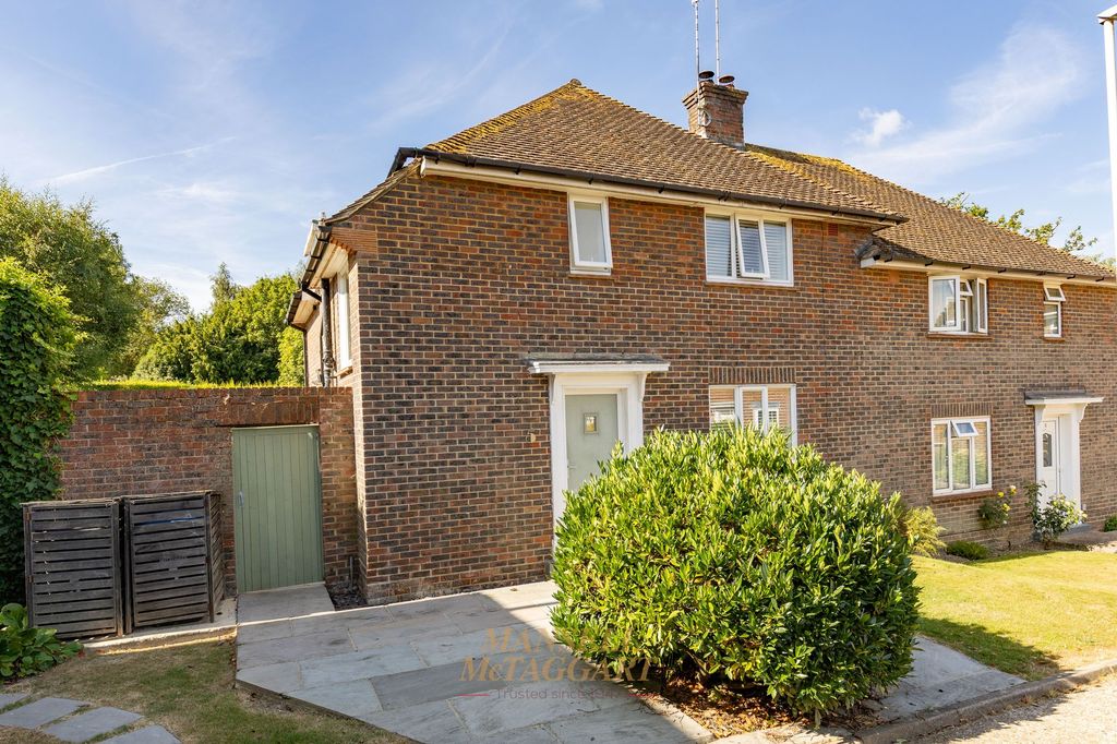Property photo 1 of 24