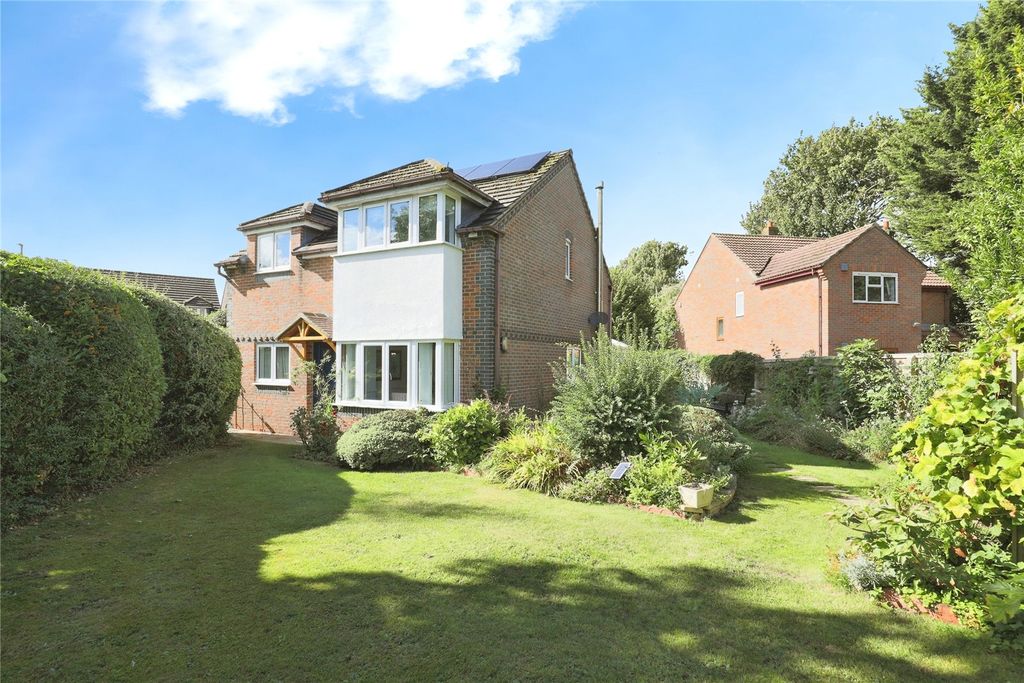 Property photo 1 of 34 Picture No. 44
