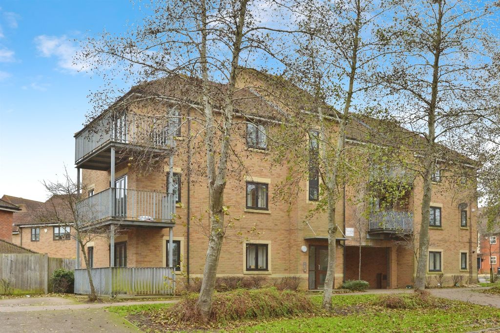 Property photo 1 of 10