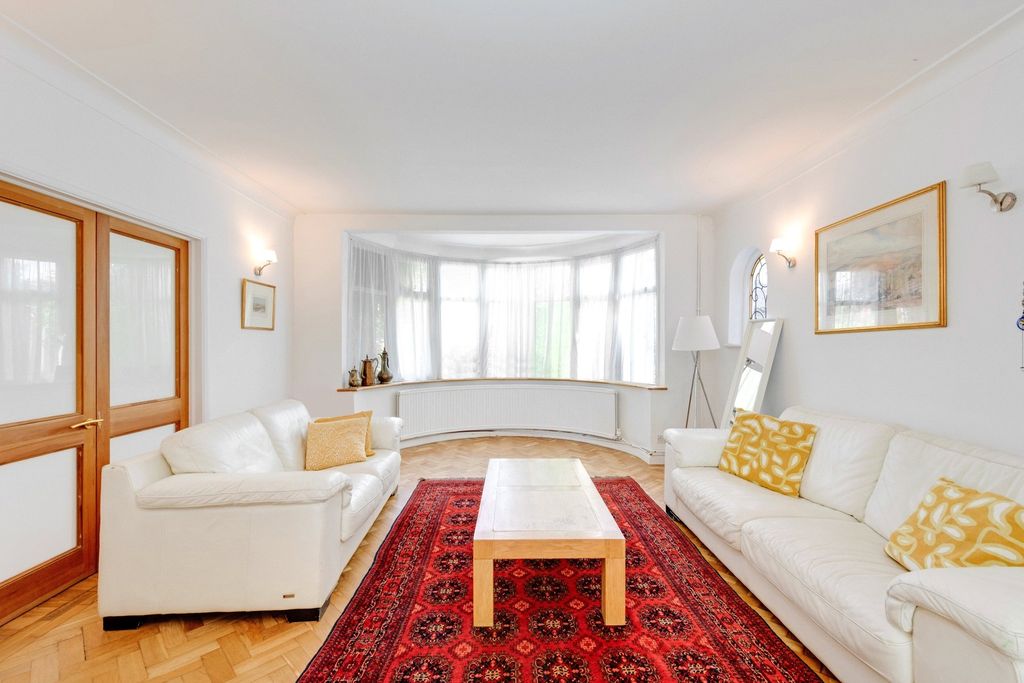 Property photo 2 of 10 Picture No. 04