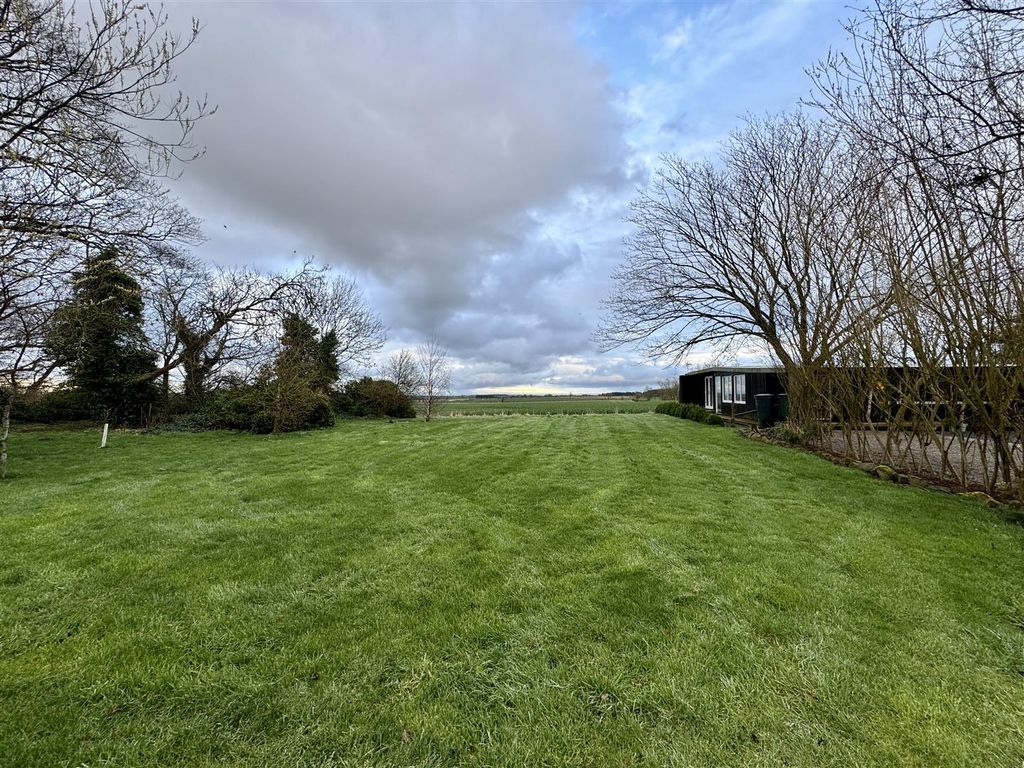 Property photo 3 of 53 Img_3460.Jpg