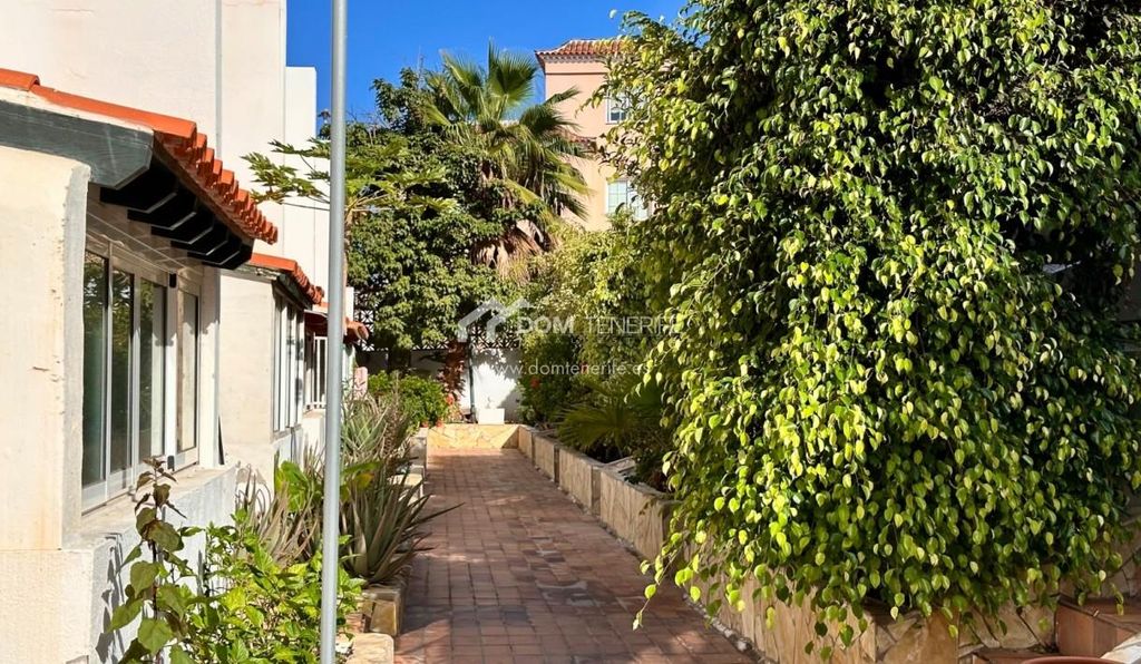 Property photo 1 of 50 Townhouse, Playa La Arena