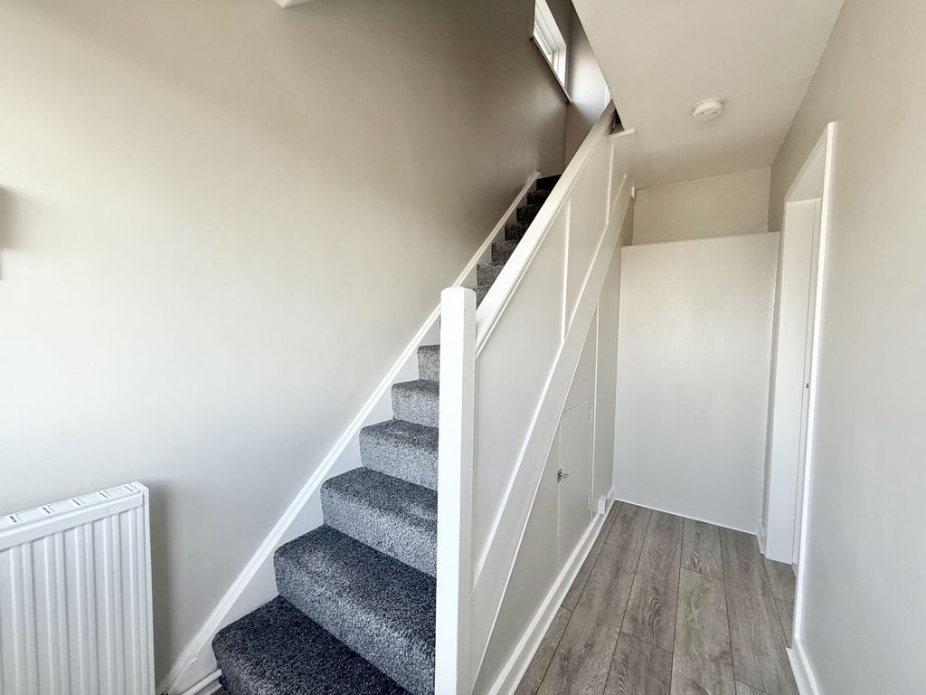 Property photo 2 of 17 Img_1184