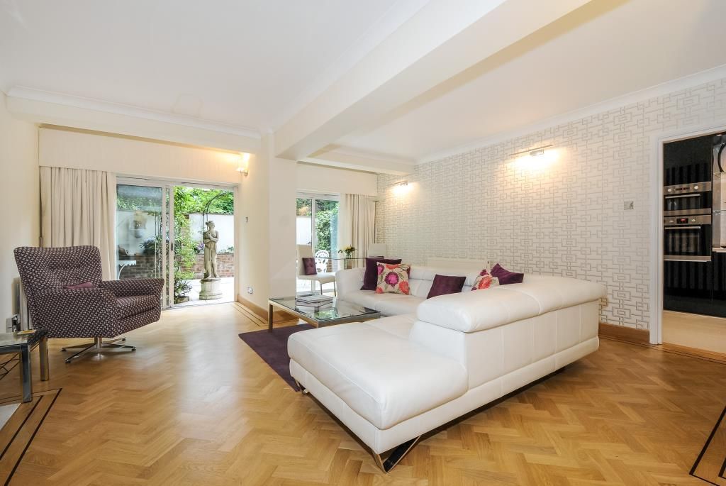 Property photo 1 of 10 Reception Room