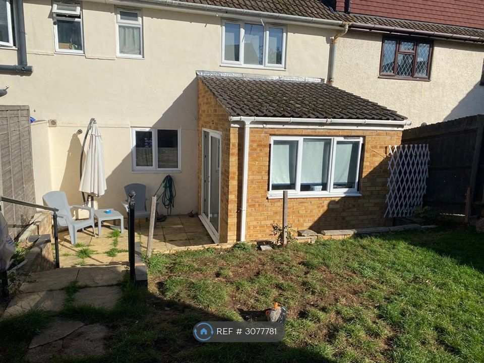 Property photo 2 of 24