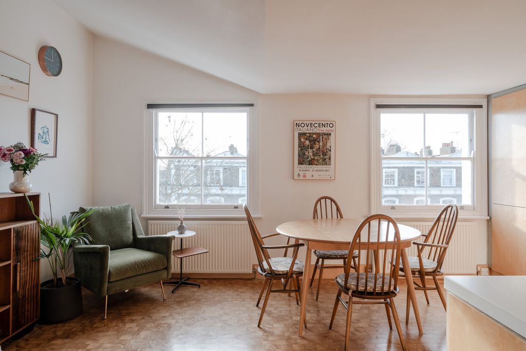 Property photo 1 of 18 325912 - Gaisford Street, London Nw5 - High Res-09996.Jpg