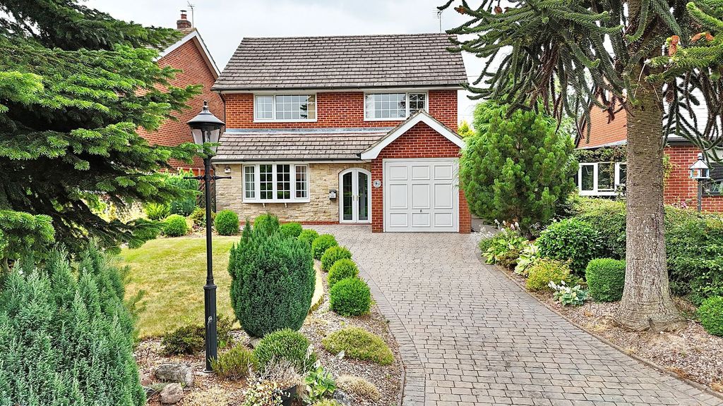 Property photo 1 of 37