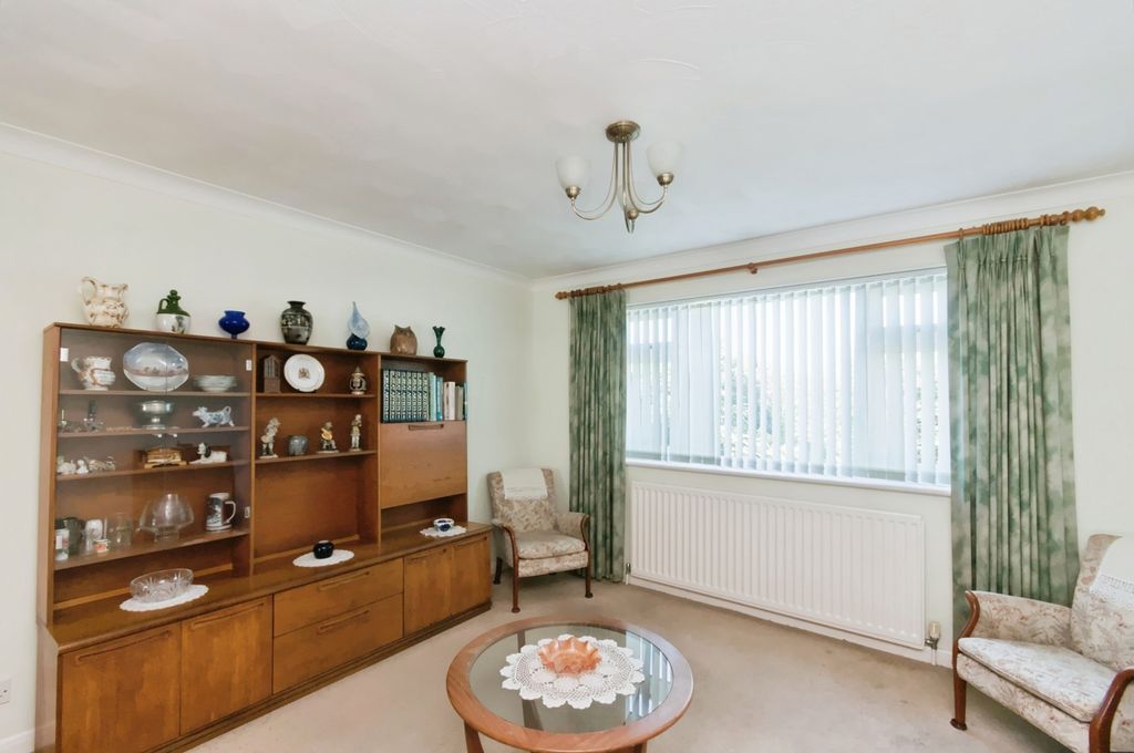 Property photo 3 of 22 Pbox-Img.Jpg