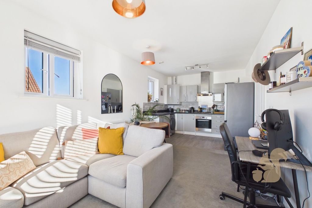 Property photo 2 of 12 Cam01659G0-Pr0769-Still005.Jpg