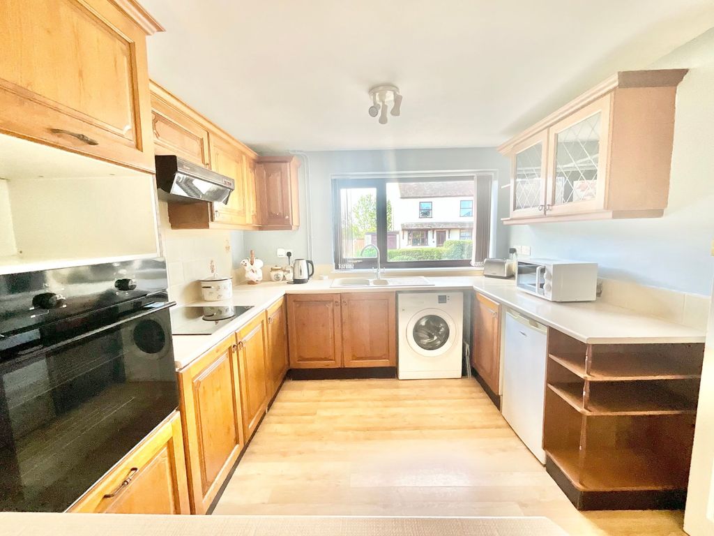 Property photo 3 of 22