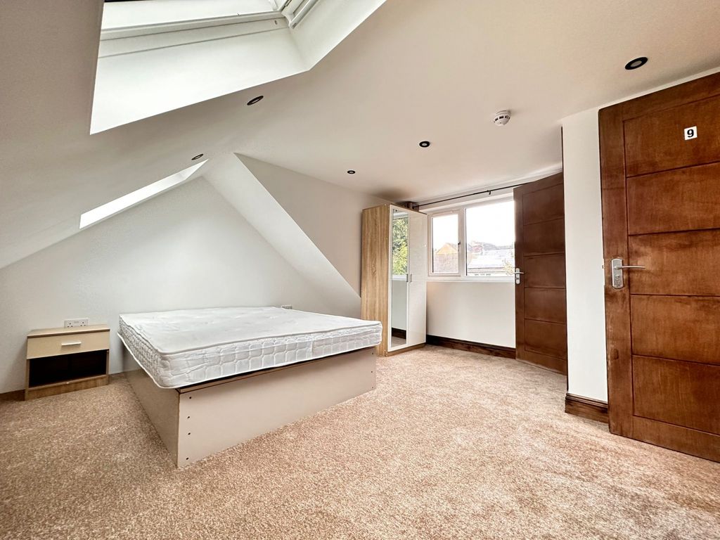 Property photo 3 of 4 Gallery