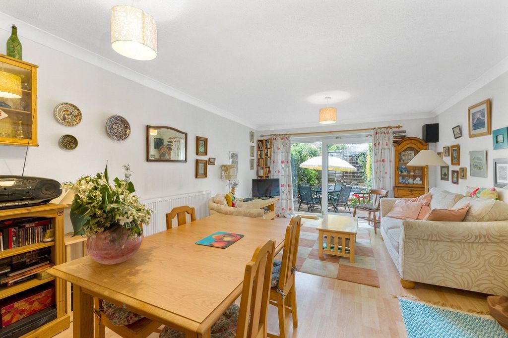 Property photo 1 of 18 Open Plan Living