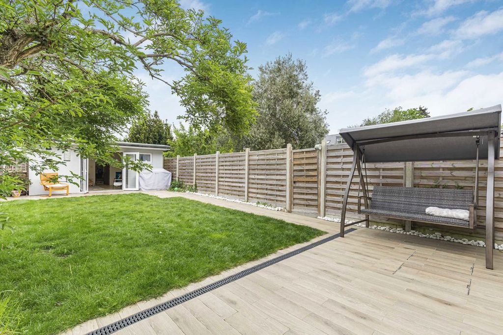 Additional image 4 of 3 bed semi-detached house for saleEllington Road, Feltham TW13