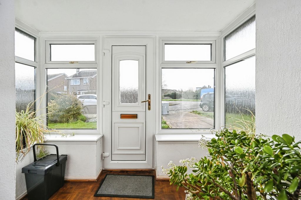 Property photo 2 of 20 Porch