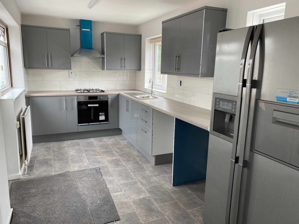 Property photo 2 of 14 Img_8225