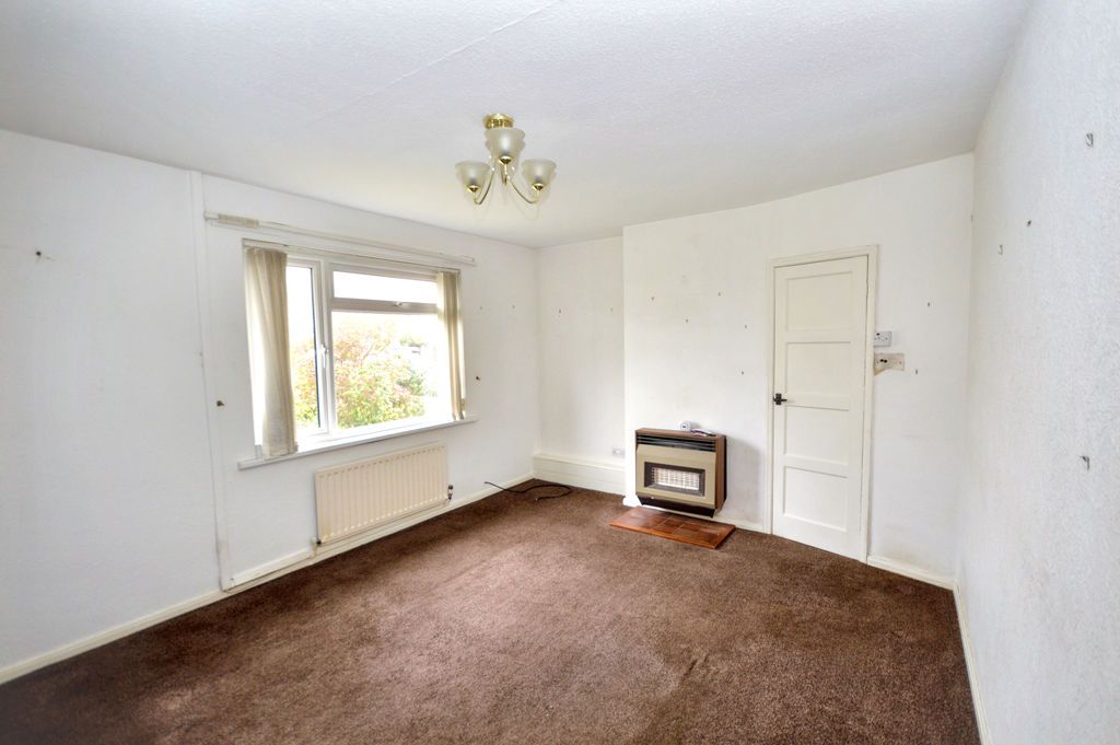 Property photo 3 of 9 Photo 1