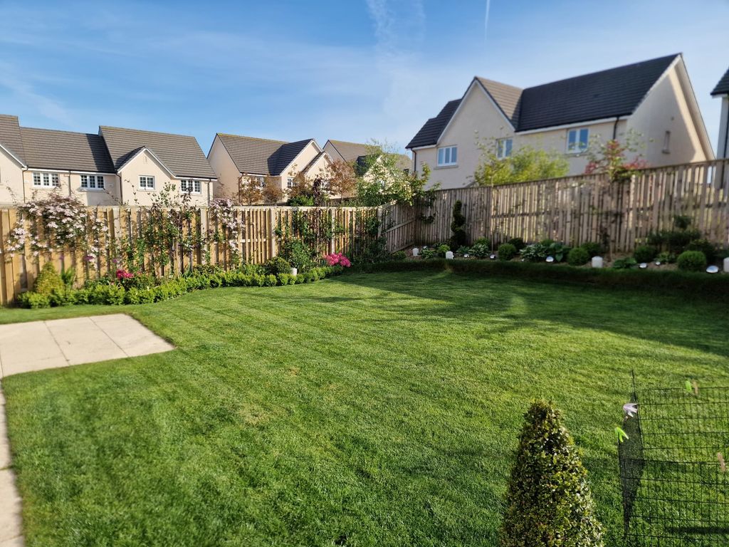Additional image 38 of 5 bed detached house for sale22 Kilburn Wood Gardens, Roslin EH25