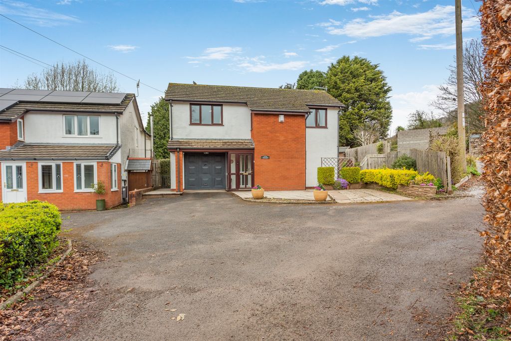 Property photo 1 of 23