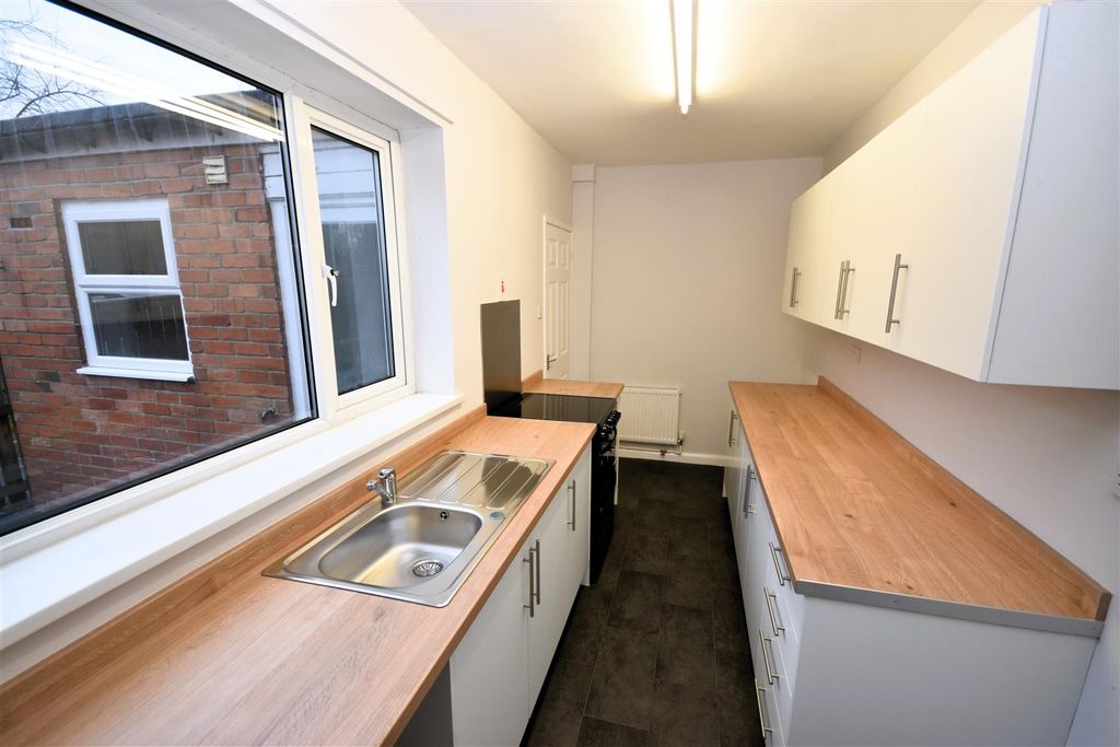 Property photo 2 of 7 Dsc_0006.Jpg