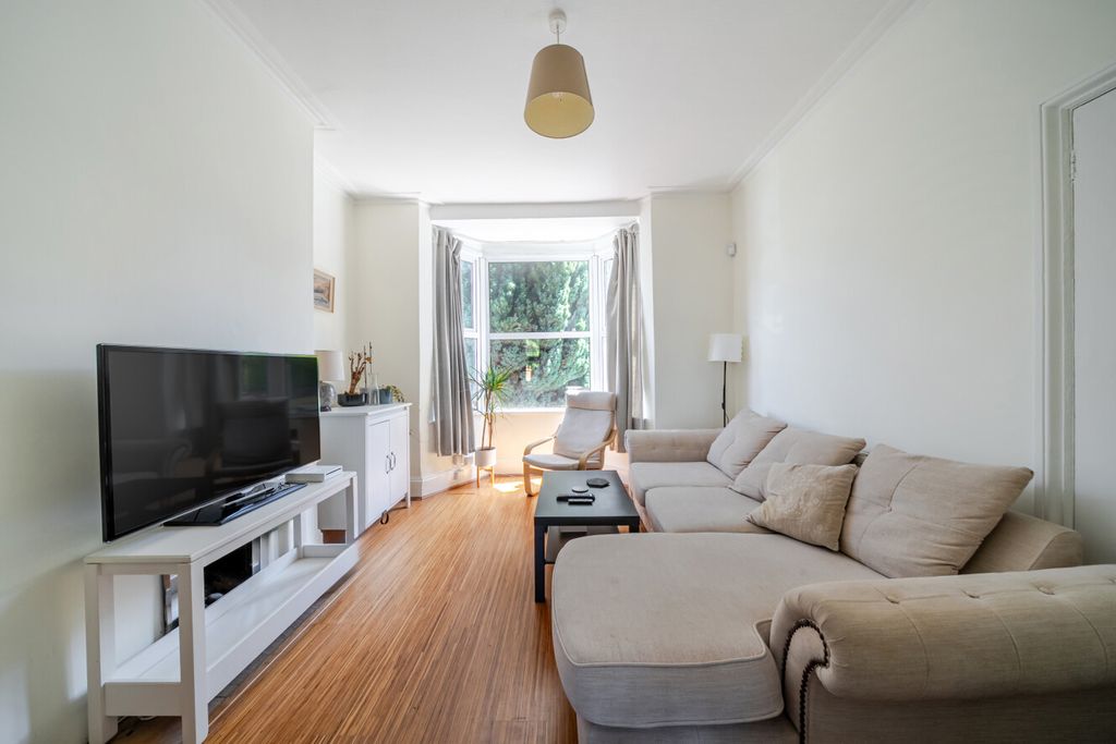 Property photo 3 of 10 1467750-17-6A15A2...