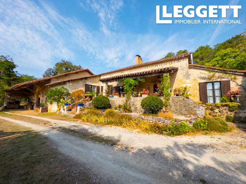 Property photo 2 of 10