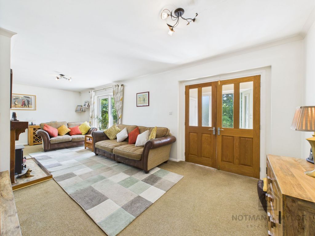 Property photo 3 of 20