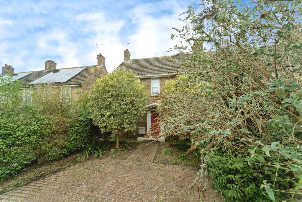 Property photo 1 of 17 Photography