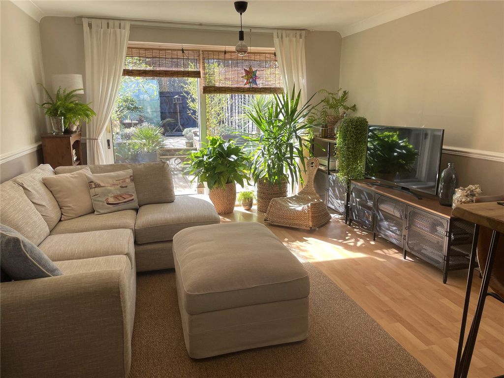 Property photo 2 of 10 Picture No. 09