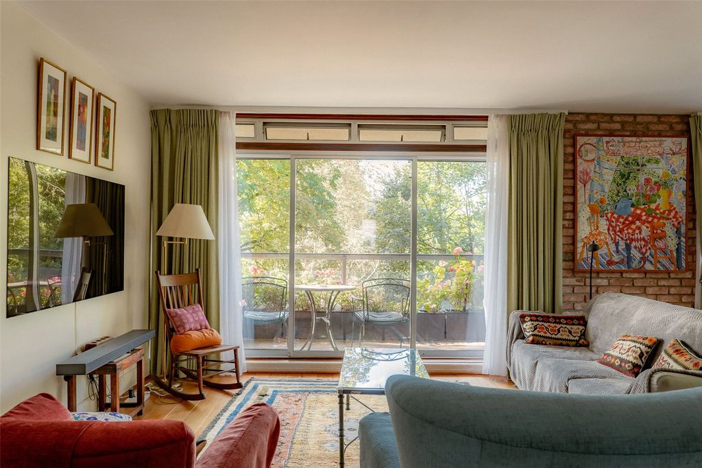 Property photo 1 of 13 Reception Room
