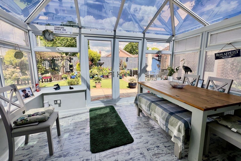 Property photo 2 of 21 Gallery