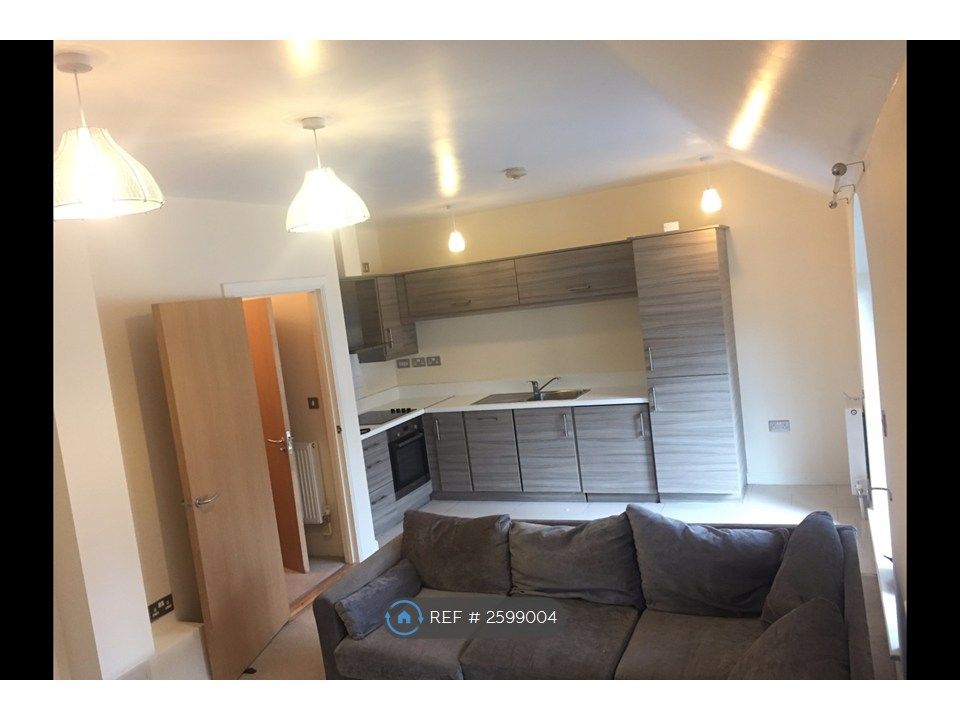 Property photo 1 of 6 Kitchen