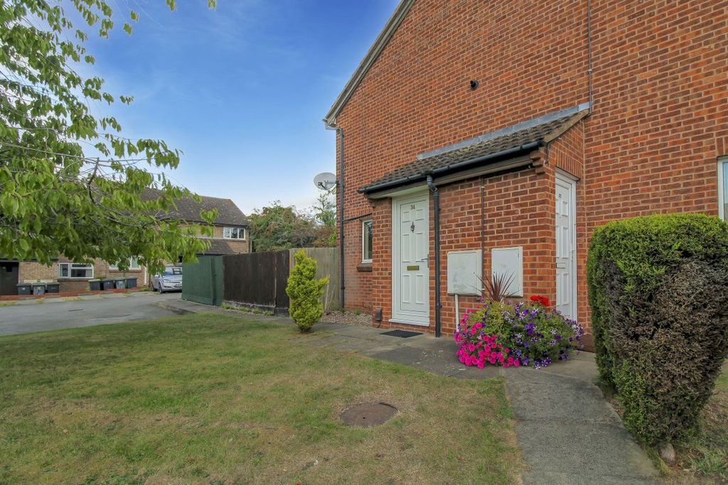 Property photo 1 of 9