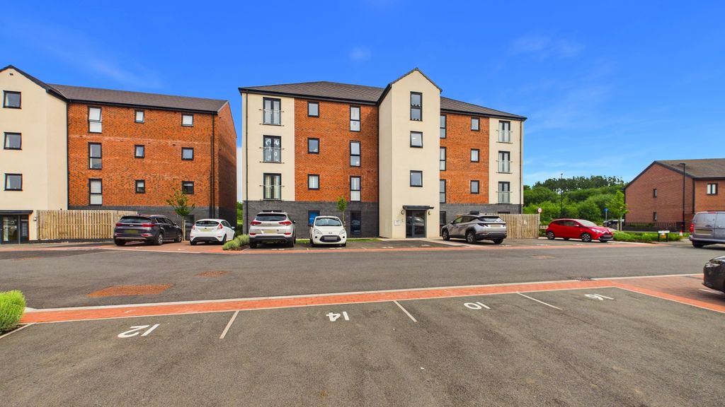 Property photo 3 of 15 Bbcb009Fb59d43A79De24Bd1278F58A6_100_Cam02351G0-Pr
