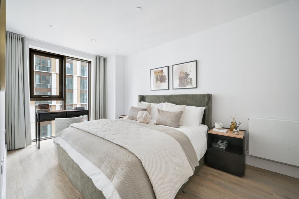 Property photo 3 of 23