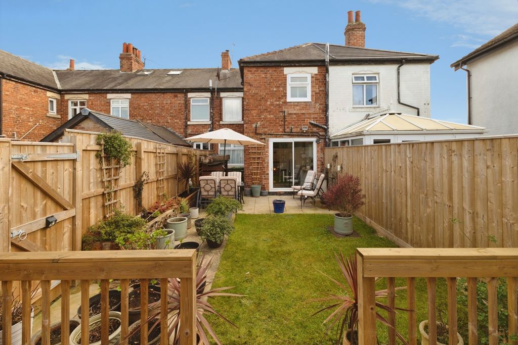 Property photo 2 of 17 Pbox-Img.Jpg