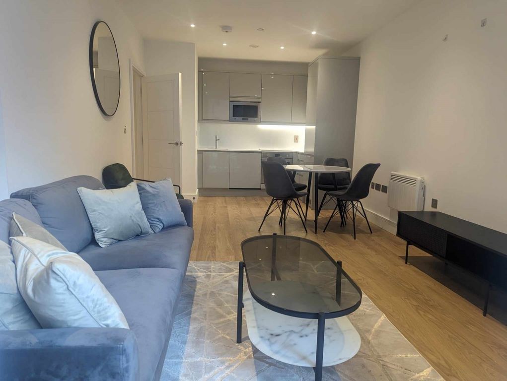 Property photo 3 of 11 Lounge/Dinor/Kitchen