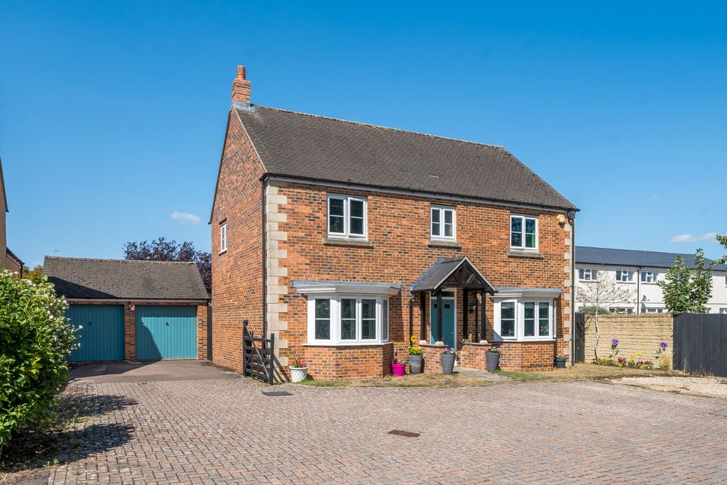 Property photo 1 of 20 1334165-1-6895Fc42B1Ffd