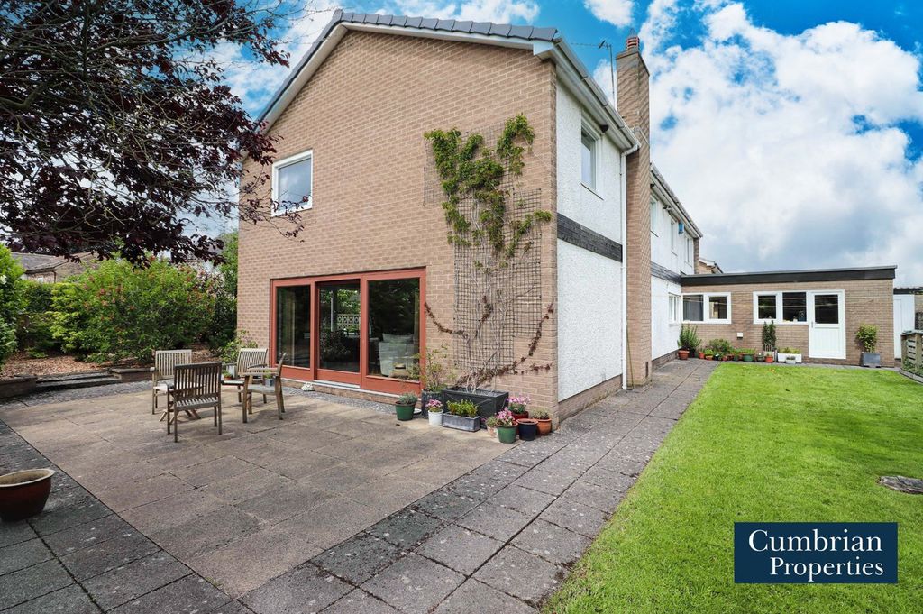 Property photo 1 of 36 External