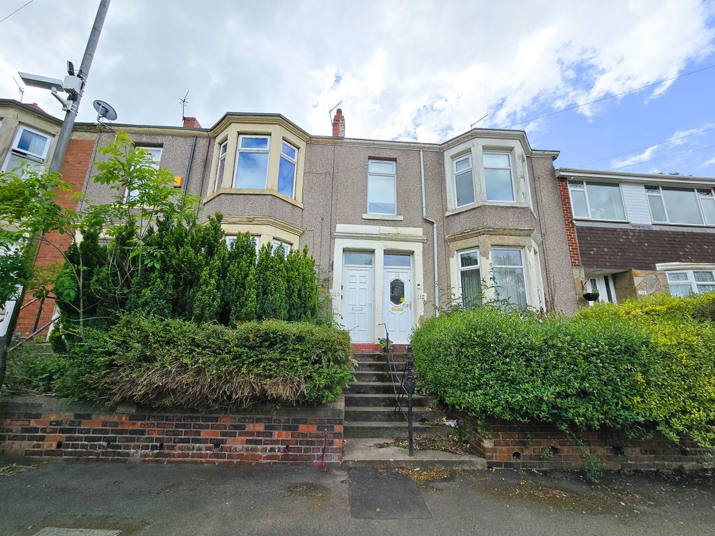 Property photo 1 of 11 External