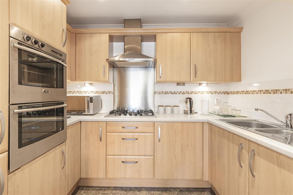 Property photo 3 of 15 Img_9049.Jpg