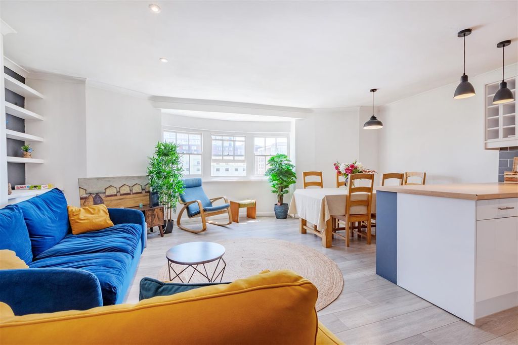 Property photo 2 of 10 Open Plan Kitchen/Reception