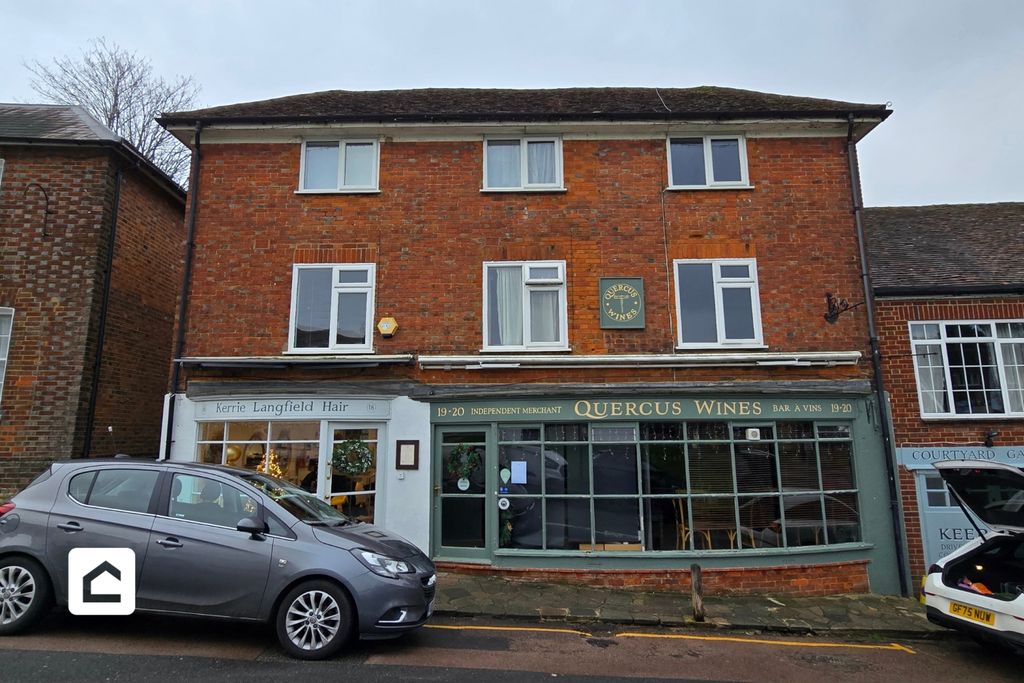 Property photo 1 of 9 2