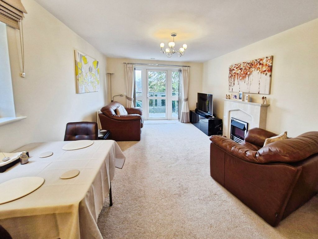 Property photo 3 of 16