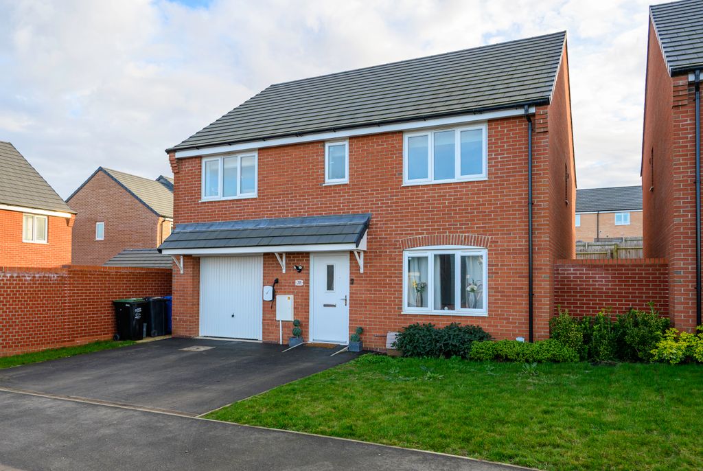 Property photo 1 of 23 Dsc_4604