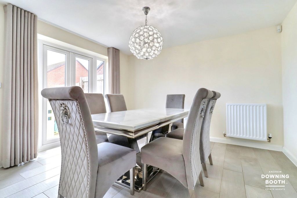 Additional image 7 of 4 bed detached house for saleBuddleia Avenue, Streethay, Lichfield WS13