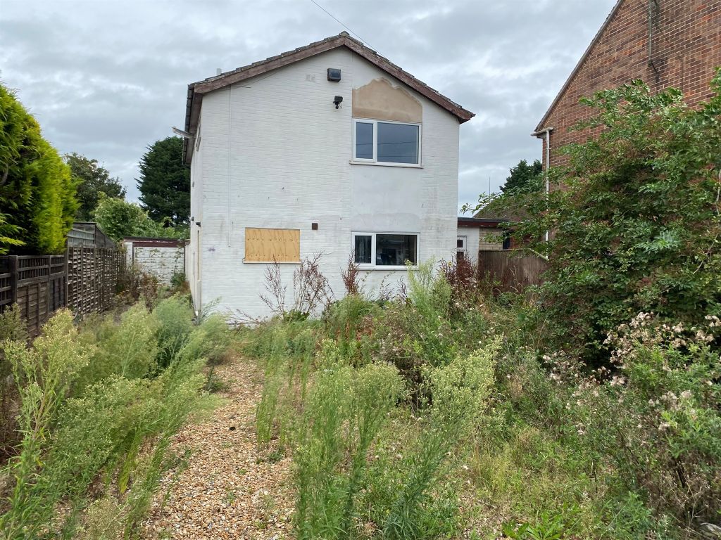 Property photo 2 of 4