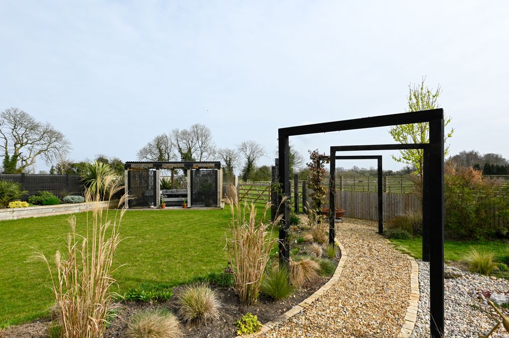 Property photo 2 of 21 5.057