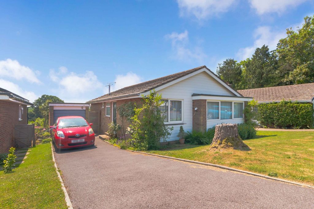 Property photo 1 of 26