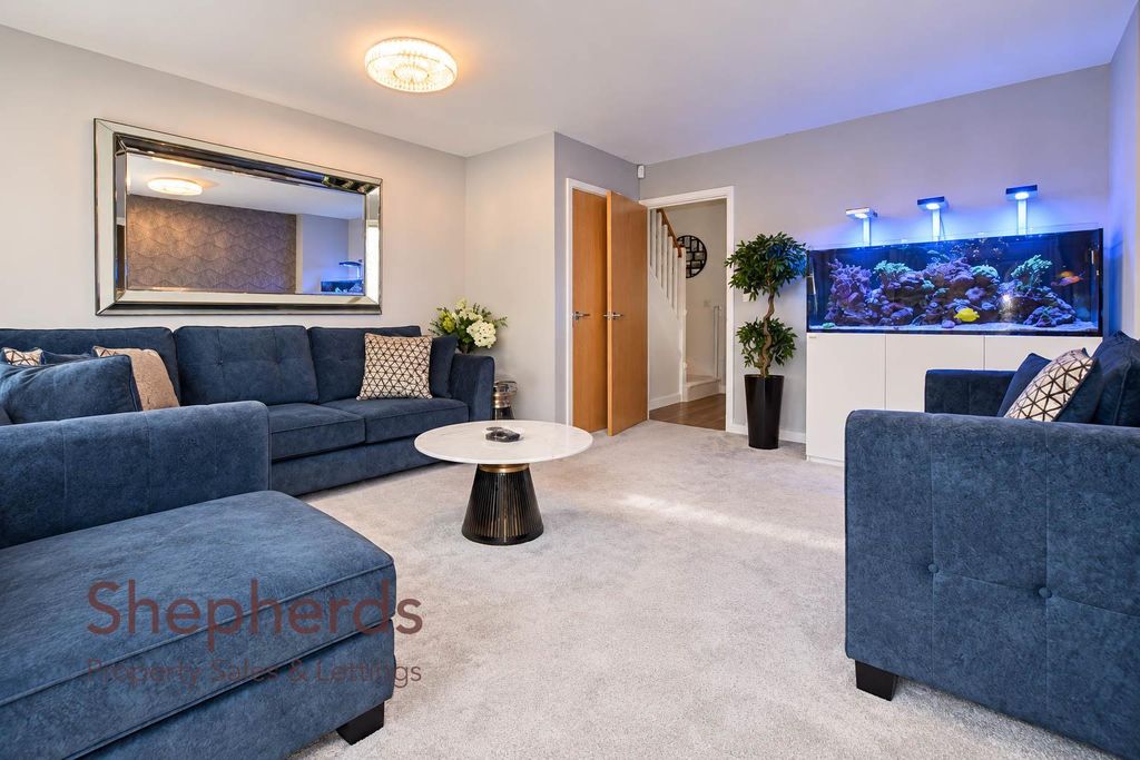 Property photo 2 of 17 5791A4E7-83d8-4Af3-86B9-Bc66F986Ec29.Jpg